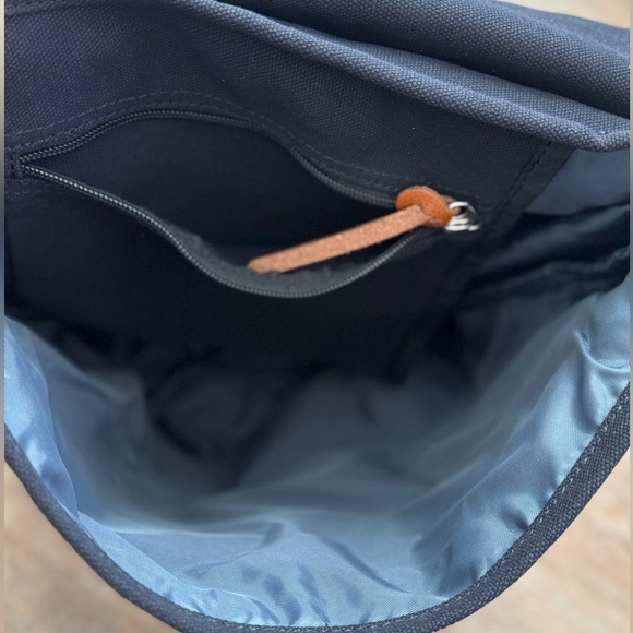 Indian Motorcycle Scout Bobber Canvas Leather Backpack - Picture 6 of 6